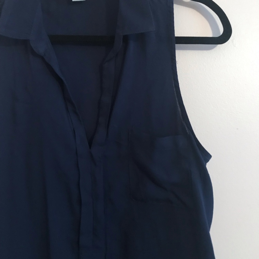Collared tank top - Picture 2 of 2